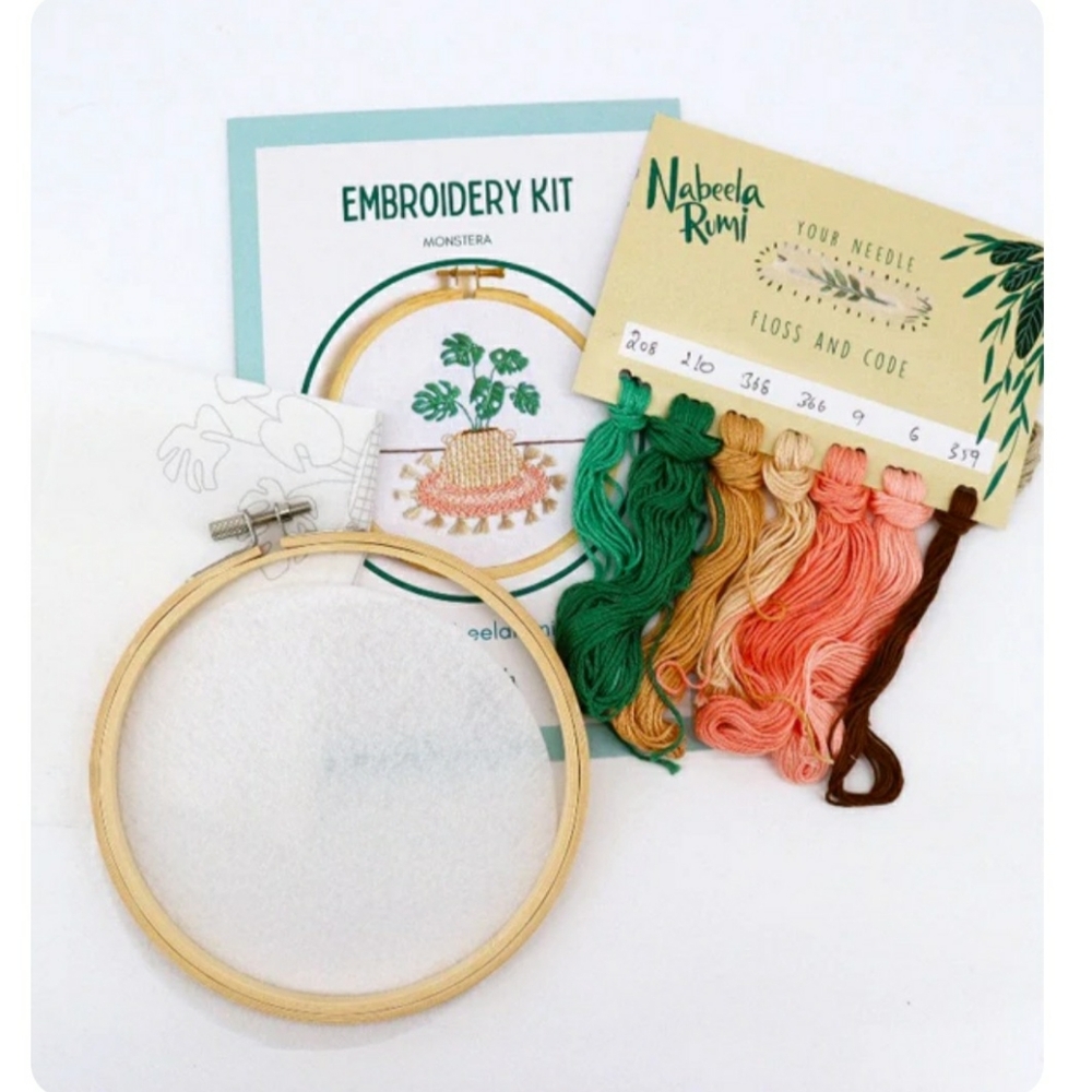 Monstera' Embroidery Kit. Beginner friendly and easy to follow kit.